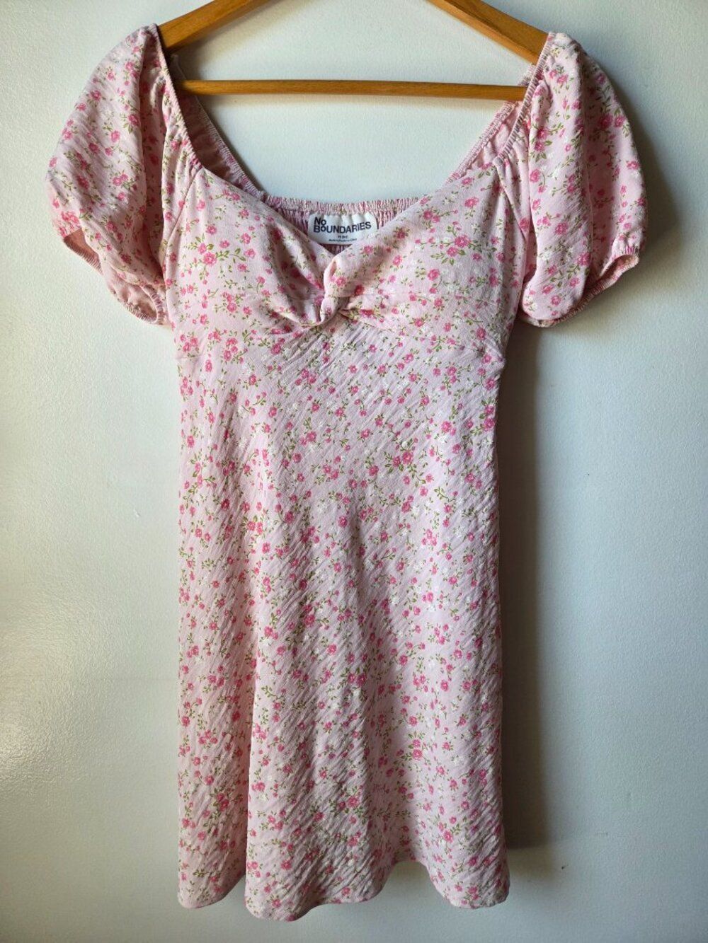 EUC LIKE NEW NO BOUNDARIES PINK FLORAL SHORT DRESS SIZE XS 0-2